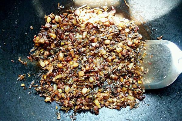 五花肉梅干菜馅的做法图解9