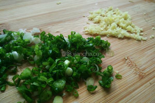 砂锅豆腐酿肉的做法图解2