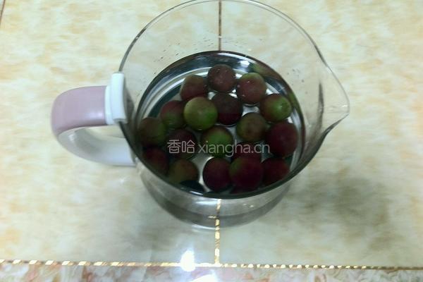 葡萄罐头的做法图解2