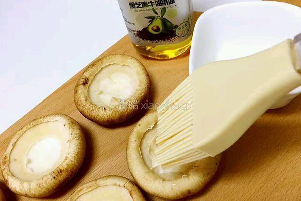 香菇烘蛋的做法图解3