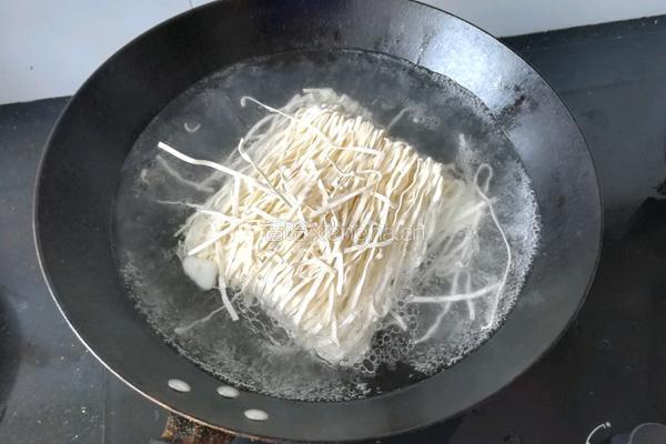 炸酱面的做法图解12