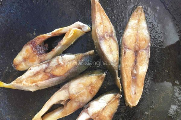 香煎海鱼的做法图解4