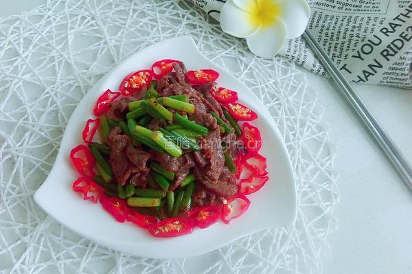 牛肉炒蒜薹的做法图解5