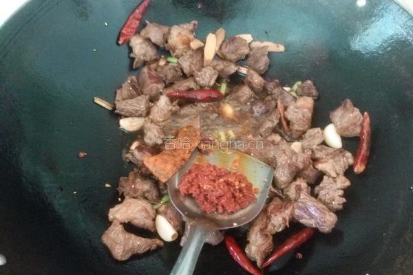 红萝卜炖牛肉的做法图解5