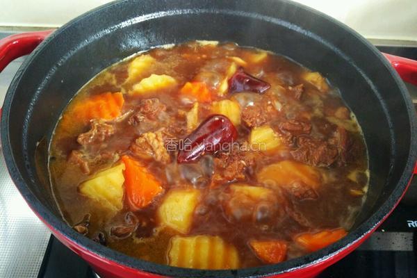 土豆炖牛腩的做法图解19