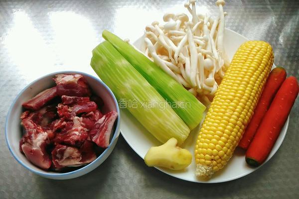 时蔬排骨汤的做法图解1