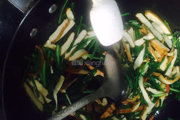 韭菜炒香干的做法图解8
