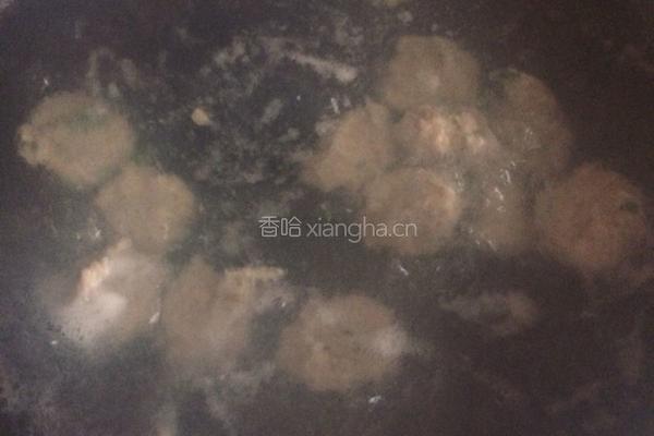 牛肉丸子菠菜汤的做法图解5