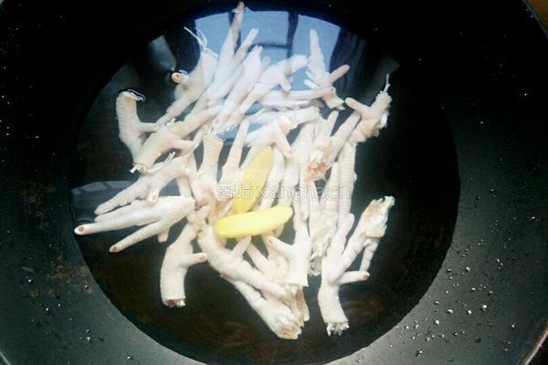 凉拌鸡爪的做法图解5