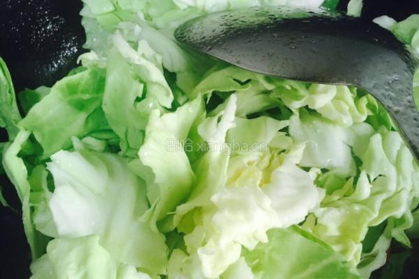 耗油手撕包菜的做法图解10