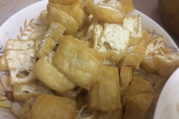 萝卜炒豆泡的做法图解1