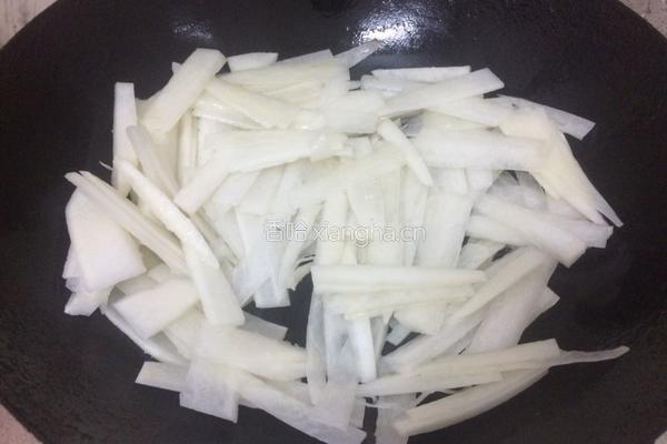 萝卜炒豆泡的做法图解4