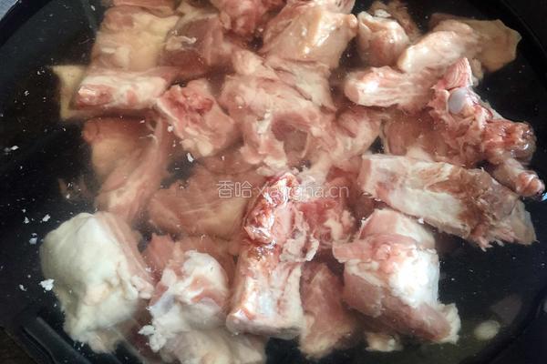 铁锅炖-排骨土豆花卷锅的做法图解4
