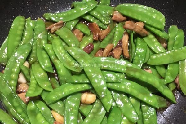 荷兰豆炒肉的做法图解3