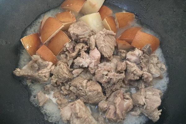 奶油炖雪梨排骨的做法图解8