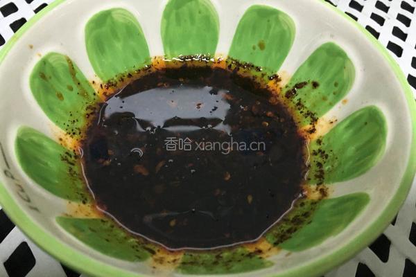 皮蛋拌豆腐的做法图解4