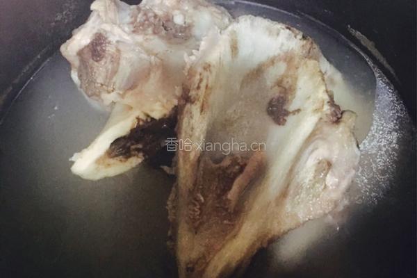 炸猪皮拆骨肉粉丝汤的做法图解10