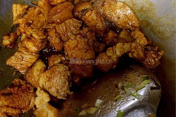 茭白烧肉的做法图解10