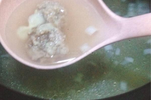 肉丸蝴蝶面?的做法图解2