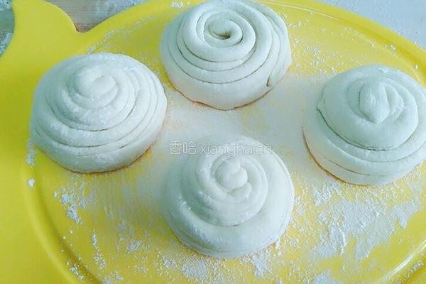 芝麻花卷的做法图解15