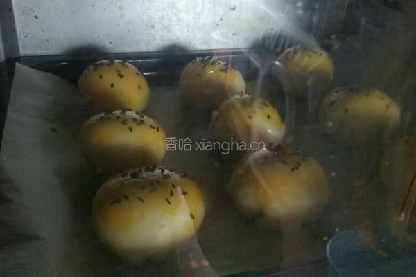 红豆蛋黄酥的做法图解17