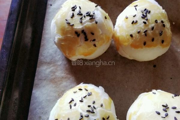 红豆蛋黄酥的做法图解18