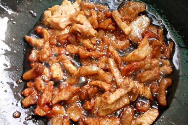 香芹炒肉的做法图解2