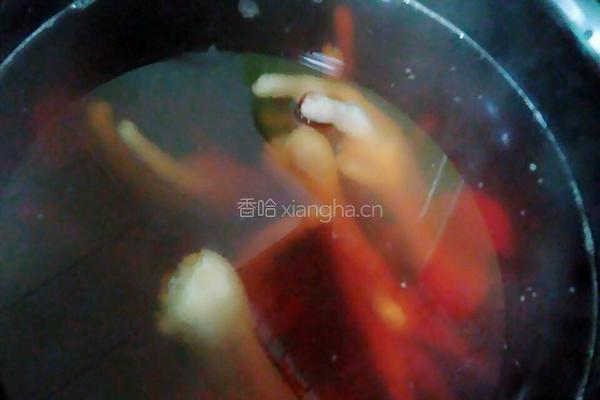红豆凤爪汤的做法图解7