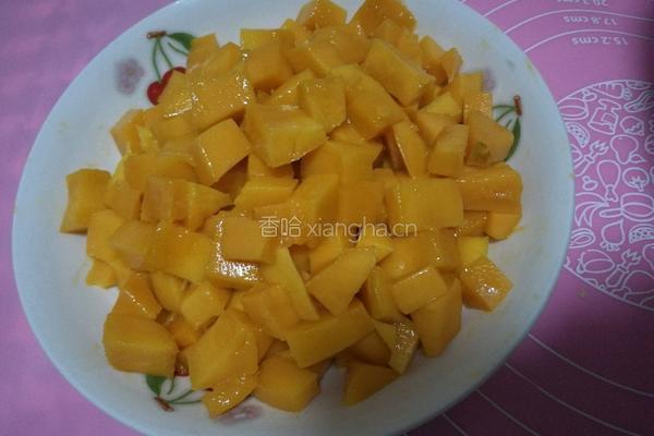 十寸生日蛋糕可妮兔的做法图解5