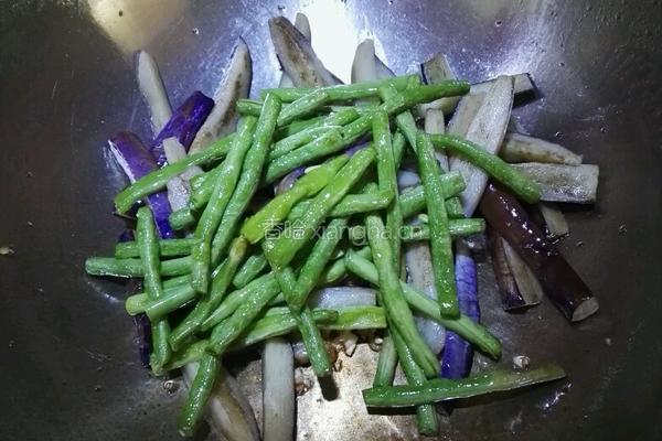 豆角烧茄子的做法图解7