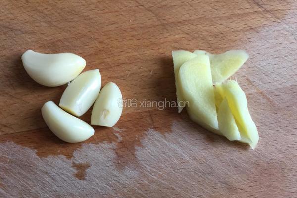 土豆烧排骨的做法图解5