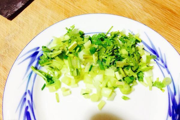蛤蜊肉腊肠炒饭的做法图解4