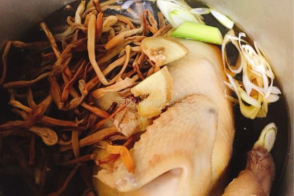 光花菜炖鸡的做法图解4