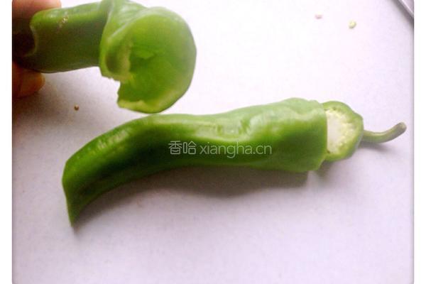 虎皮辣椒的做法图解1
