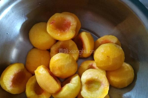 自制黄桃罐头的做法图解4