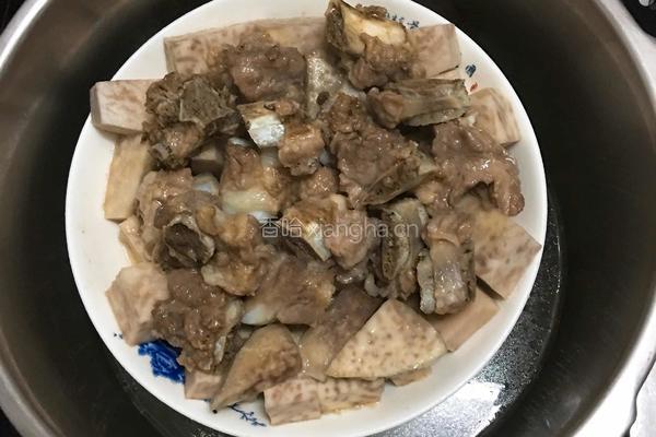 香芋排骨的做法图解4