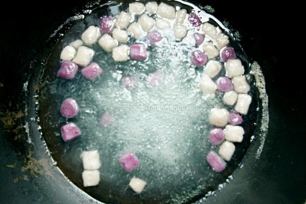 牛奶水果芋圆的做法图解2