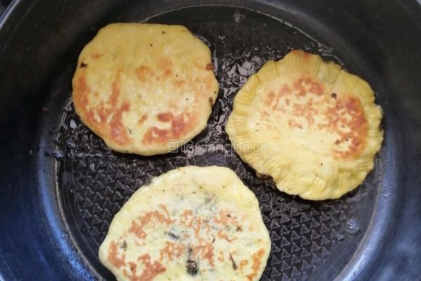 梅菜干饼的做法图解13