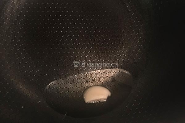 剁椒蒸鱼尾的做法图解4