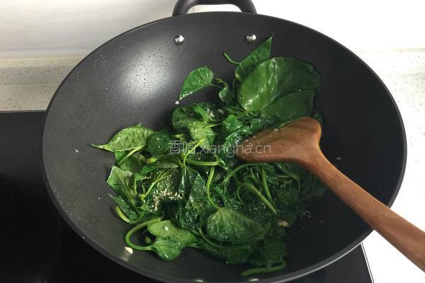 蒜蓉红薯叶的做法图解5
