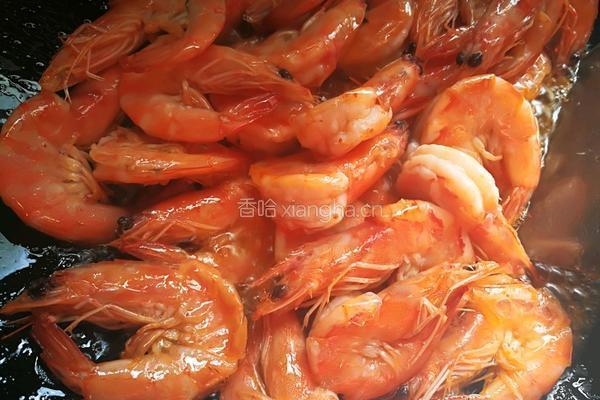 开背吮指茄汁大虾的做法图解14