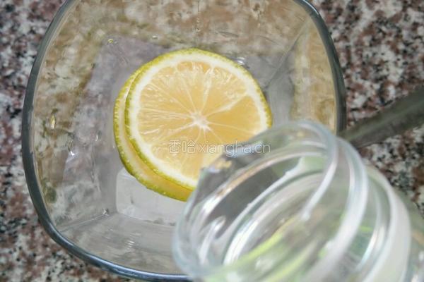 蜂蜜柠檬水的做法图解5