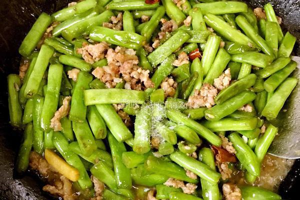 肉末炒刀豆的做法图解7