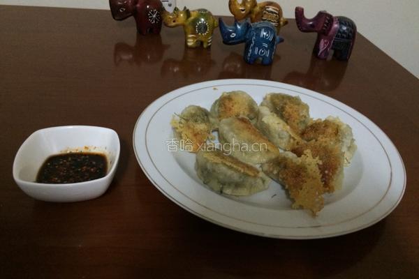 冻饺做锅贴 金黄色的美食的做法图解6