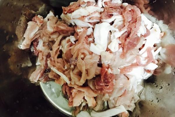 自制酥肉的做法图解1