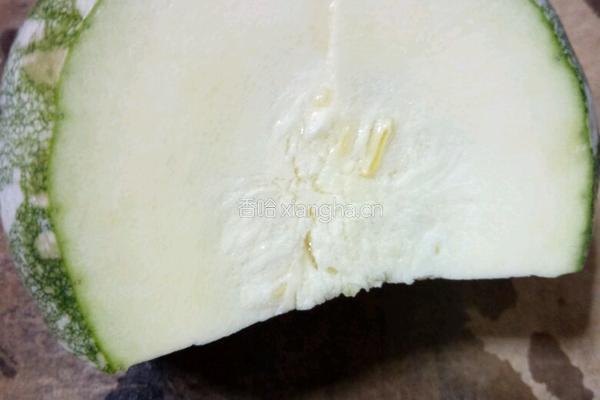 清炒嫩南瓜丝的做法图解1