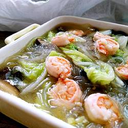 白菜粉丝烩虾仁的做法[图]