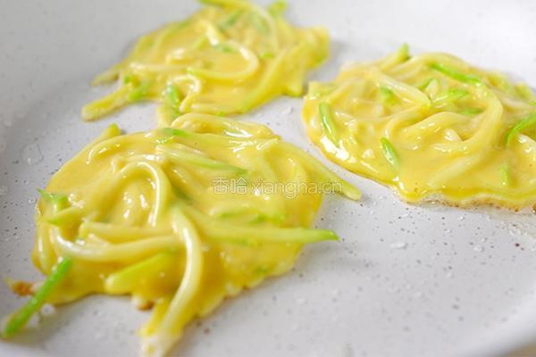 瓠瓜蛋饼的做法图解4