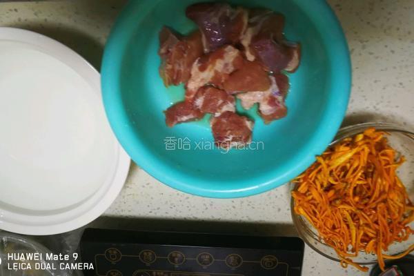药 虫草花炖排骨汤的做法图解1