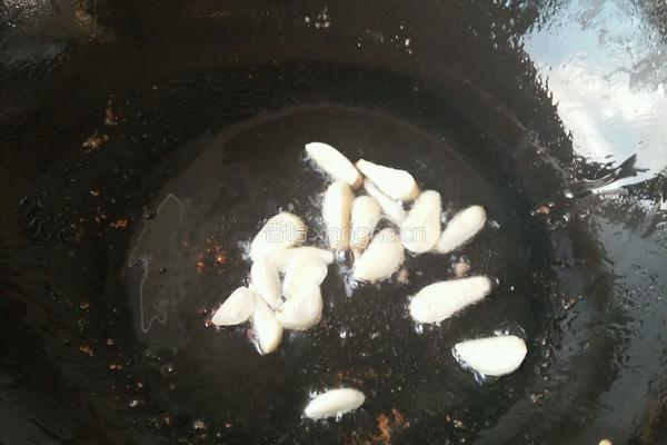木耳炒肉片的做法图解5